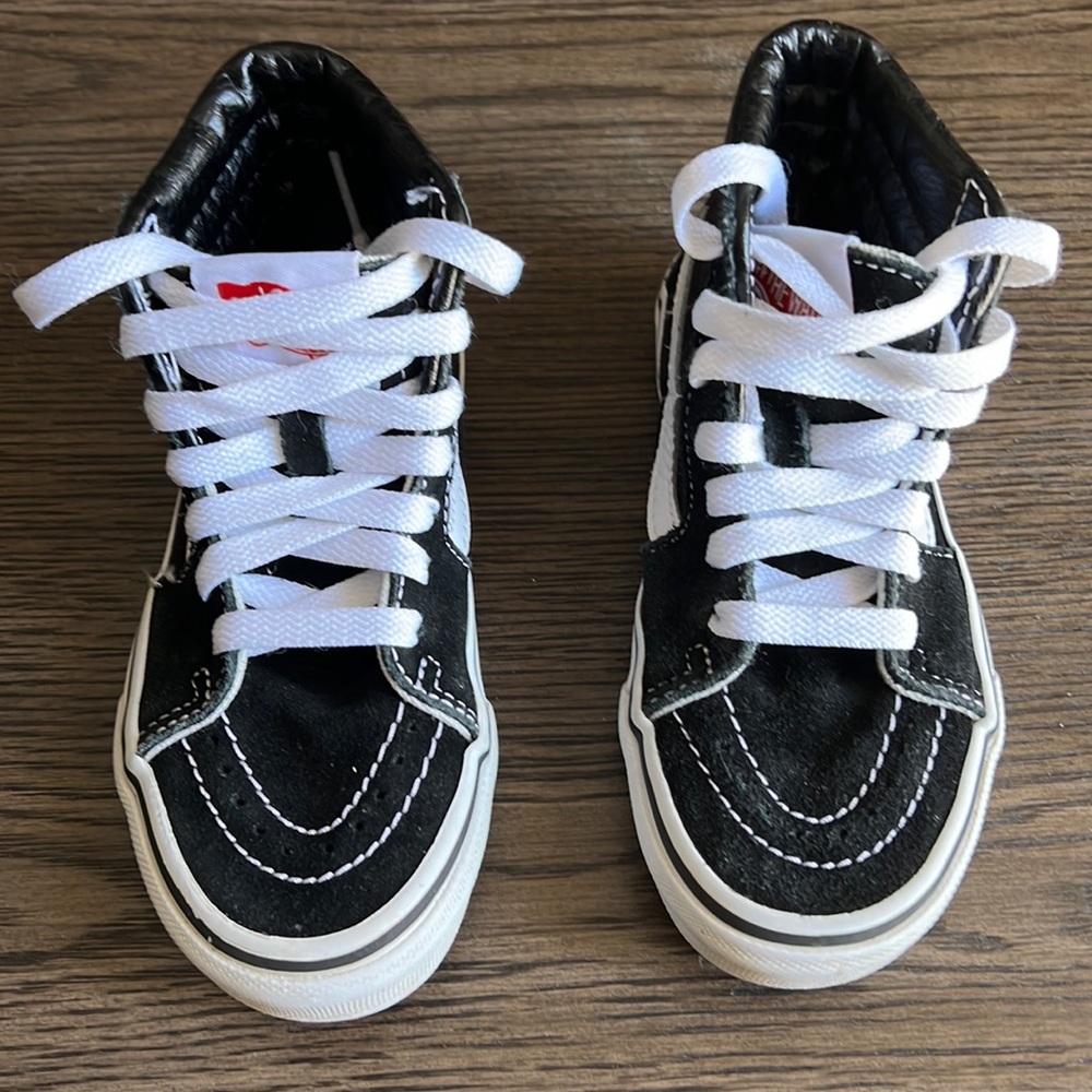 Black Vans